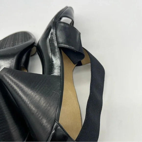 Michael Kors Odette Black Strappy Open Toe Sandals Elastic Cone Heel Size 9 US - Picture 12 of 13